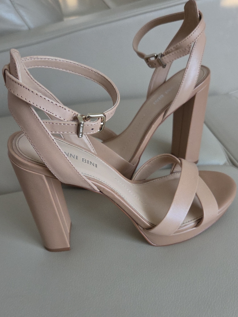 Gianni Bini Blush Nude Strappy Block Heel Sandals 7M